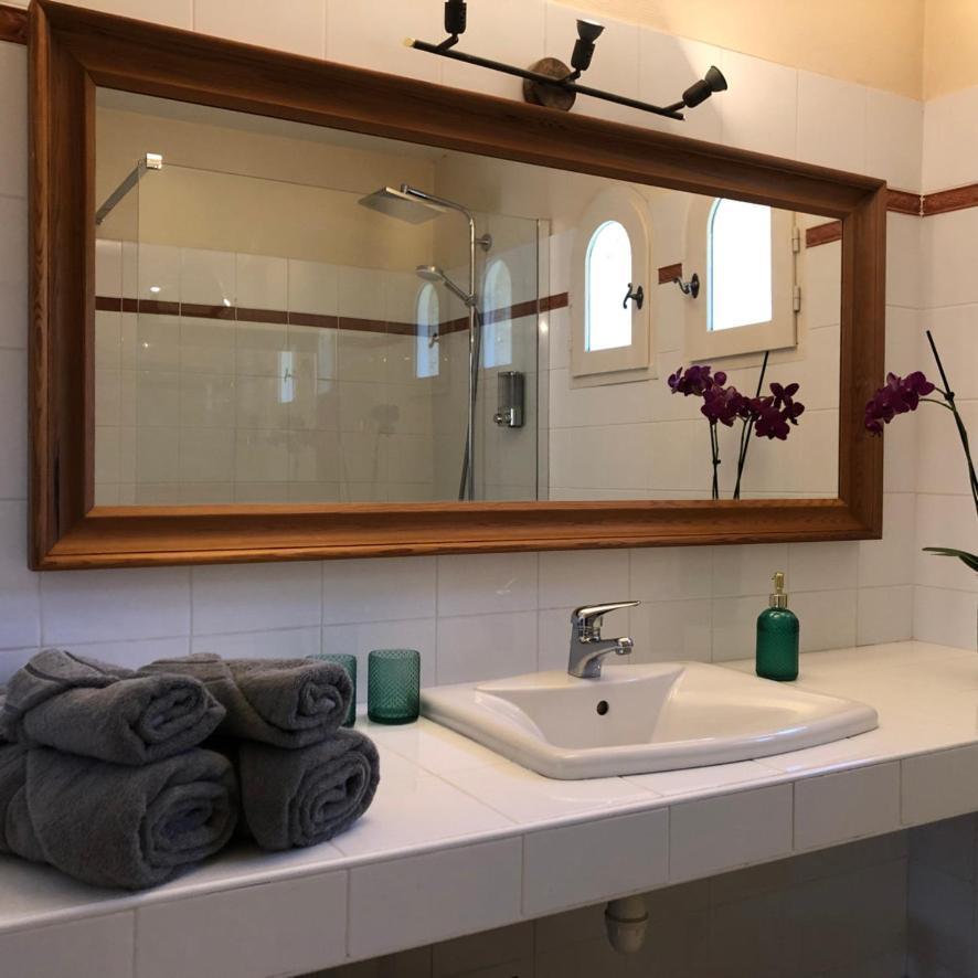 Le Nid Des Corbieres Bed & Breakfast Bizanet Eksteriør bilde